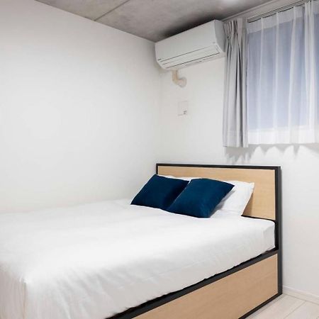 Ferienwohnung Wellsquareism Honancho Präfektur Tokio Exterior foto