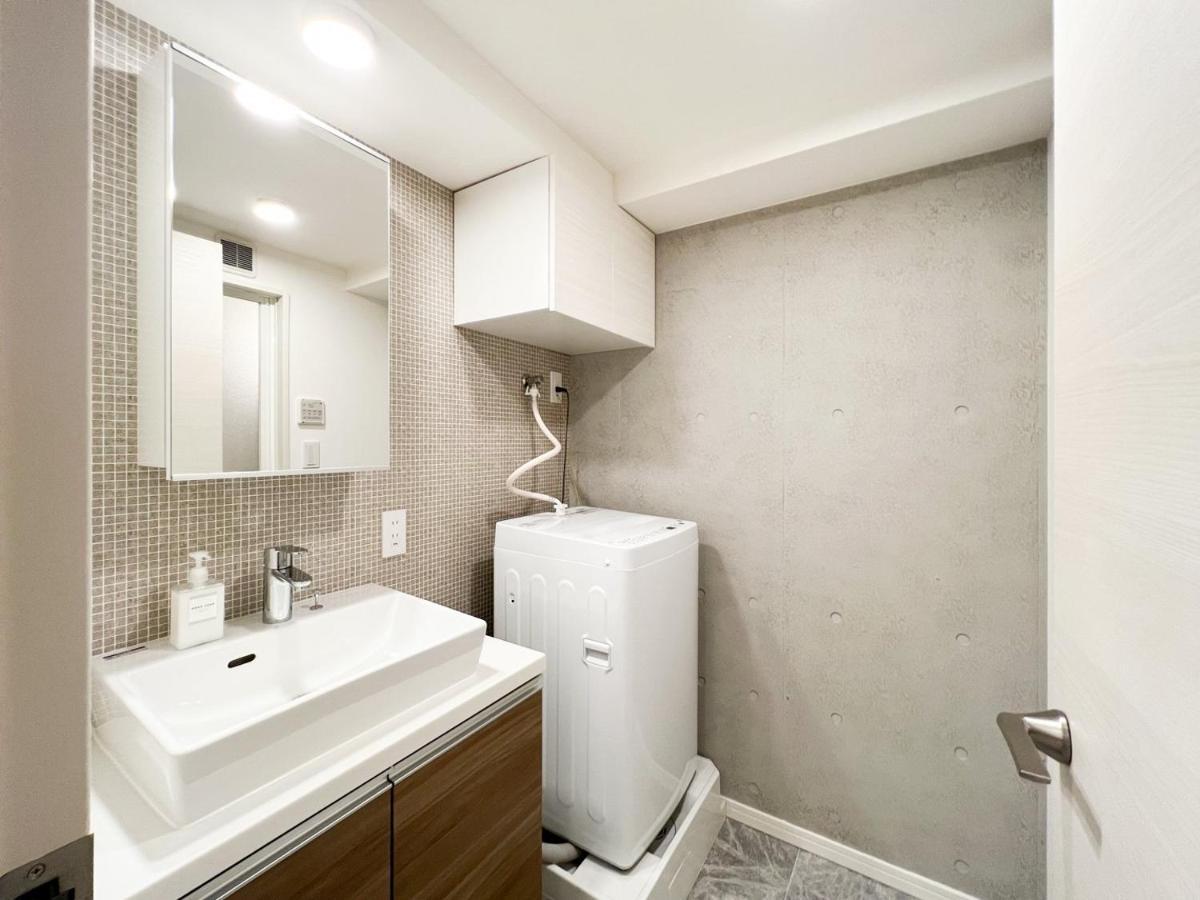Ferienwohnung Wellsquareism Honancho Präfektur Tokio Exterior foto