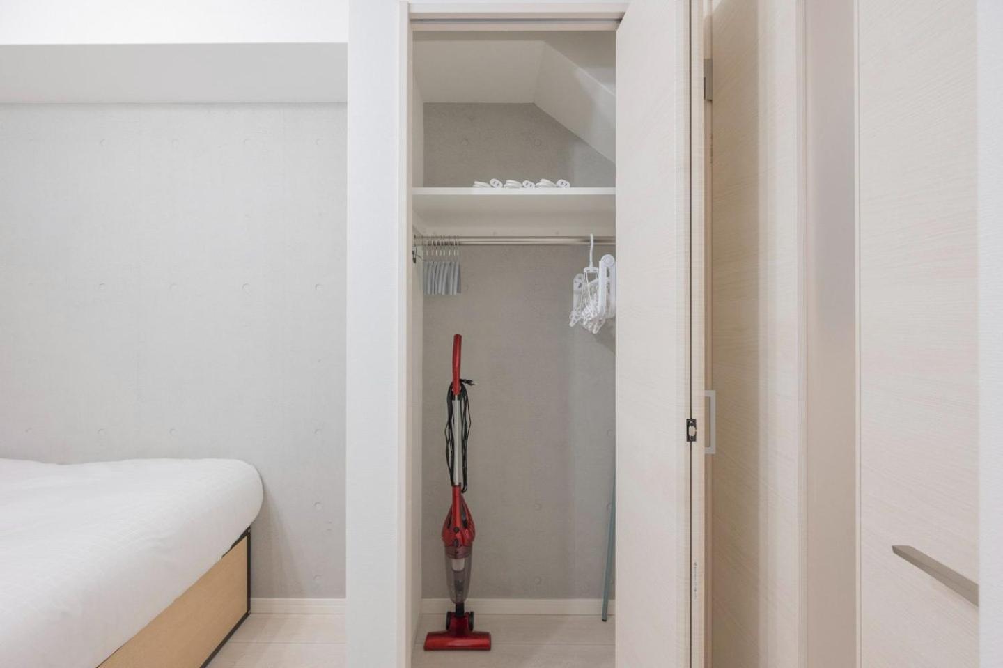Ferienwohnung Wellsquareism Honancho Präfektur Tokio Exterior foto
